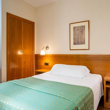 Yit Conquista De Hotel 3*